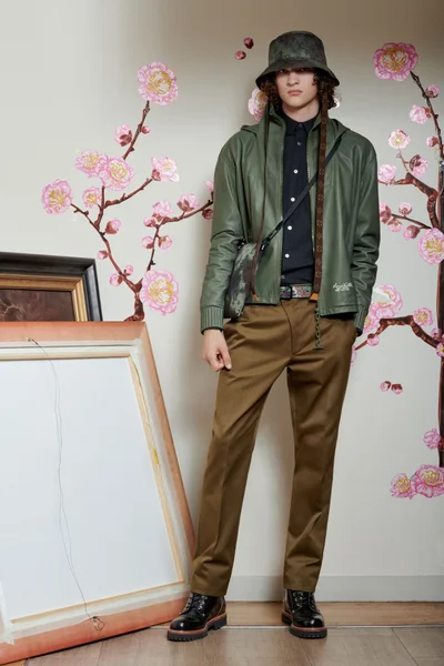 Look 25